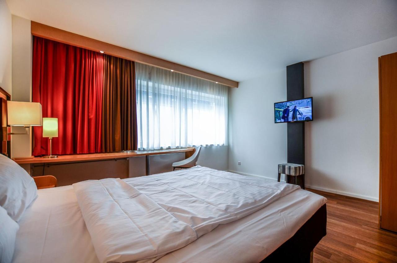 Stay Lev Hotel 레버쿠젠 외부 사진